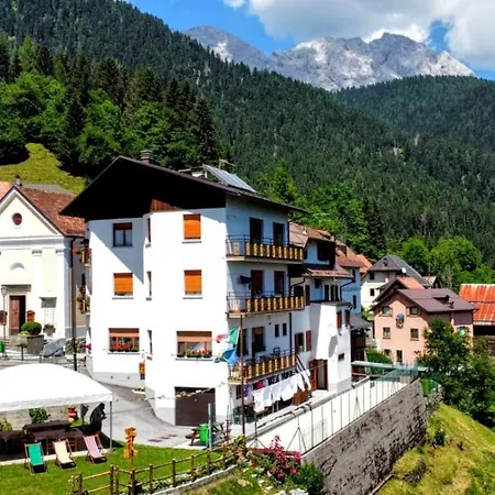 Szálloda Bar Ristorante Da Gina Forni Avoltri